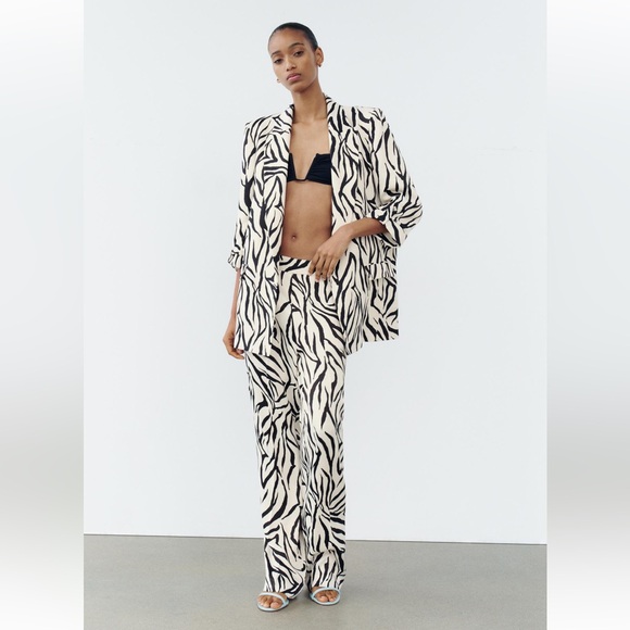 Zara blazer with rolled up sleeves size S new with tags - Picture 2 of 9